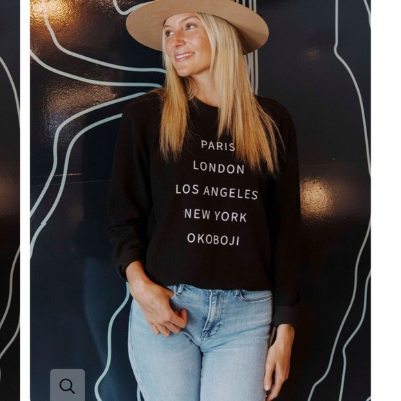 Boat‎ House Apparel World Traveler Black White Ribbed Sweatshirt Size Medium - Picture 2 of 8